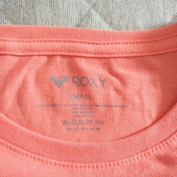 Roxy Surfboards🏄 and Palm Tree🌴 Tee - NWT - Picture 6 of 12